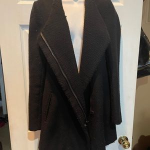 Small wool coat with lining